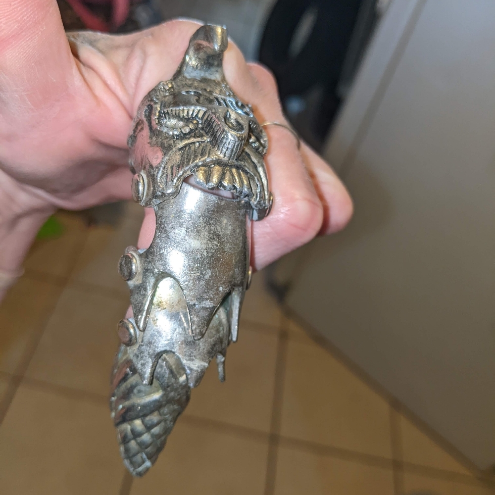 Stuff - Picture 3 of 17